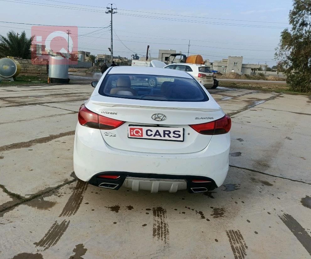 هيونداي النترا